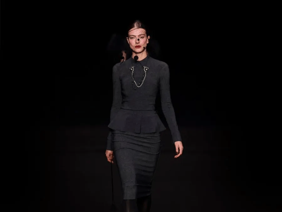 تنسيق فساتين شتوية قصيرة للحفلات والسهرات