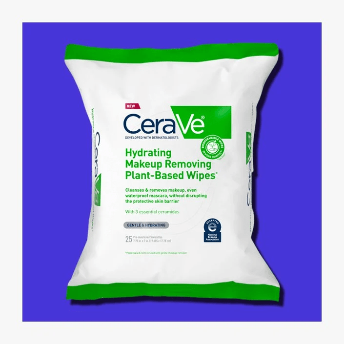 كيفية إزالة الماسكارا المقاومة للماء 