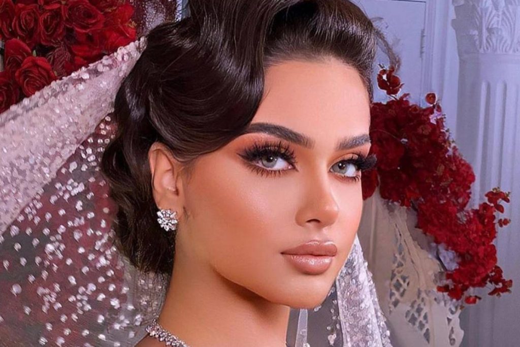 أحدث صيحات مكياج العروس : تألقي بإطلالة عصرية