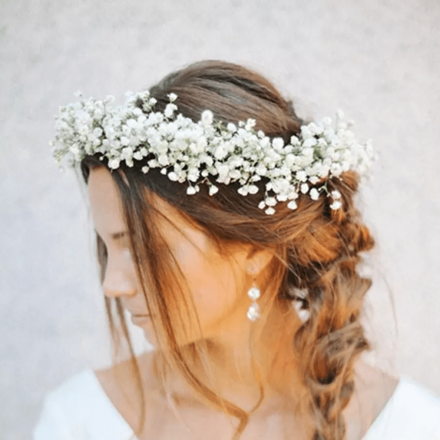 أحدث صيحات تيجان العرائس