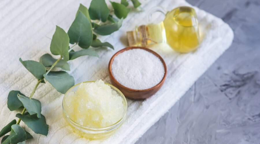 وصفات طبيعية لتنعيم البشرة