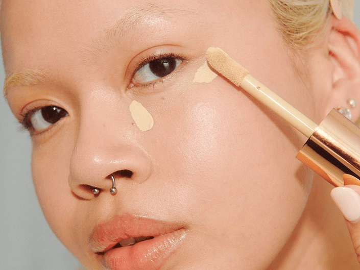 كيفية إخفاء حب الشباب حسب النوع