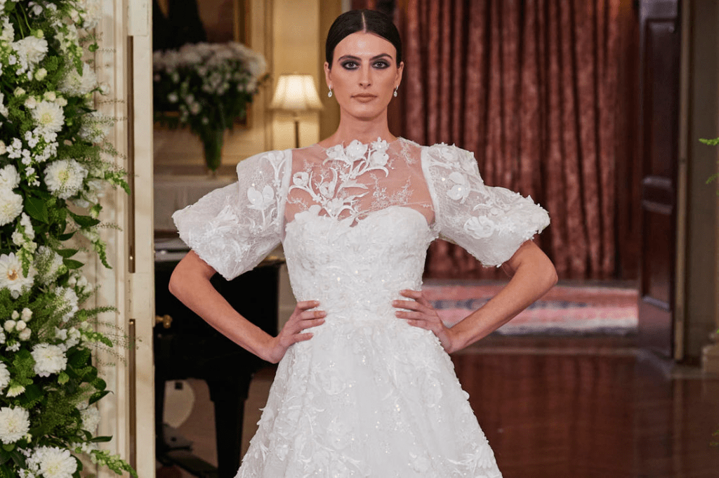 أفكار لتعديل فستان الزفاف ليتناسب مع ذوقك الخاص