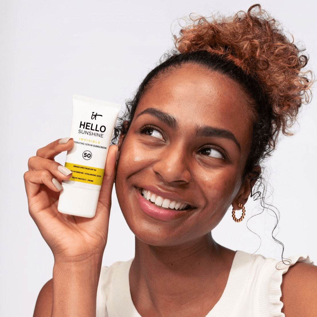 واقي الشمس قبل البرايمر أم بعده؟ أيهما يستخدم أولًا؟