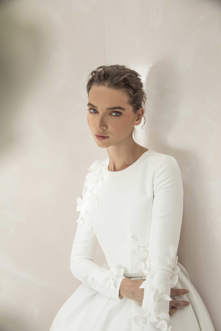 فساتين زفاف تحاكي الحلم وتمنحك التميز