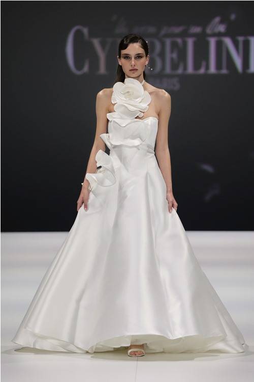 فساتين زفاف ناعمة 