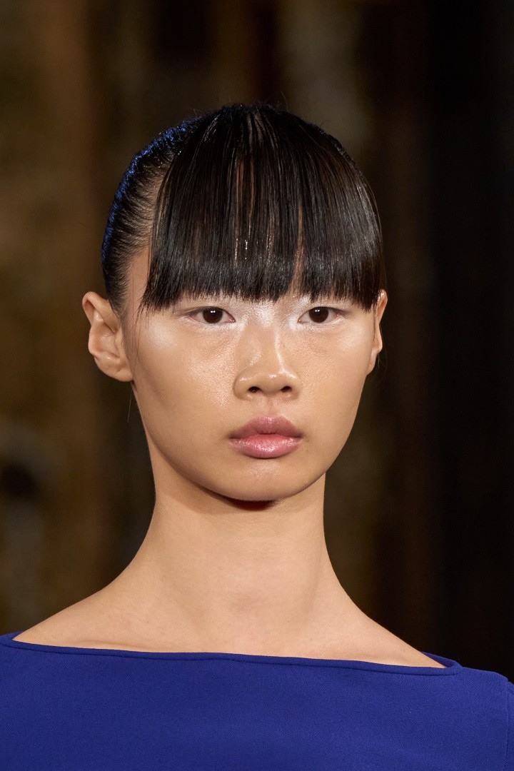 مكياج ساحر لفستان خطوبة