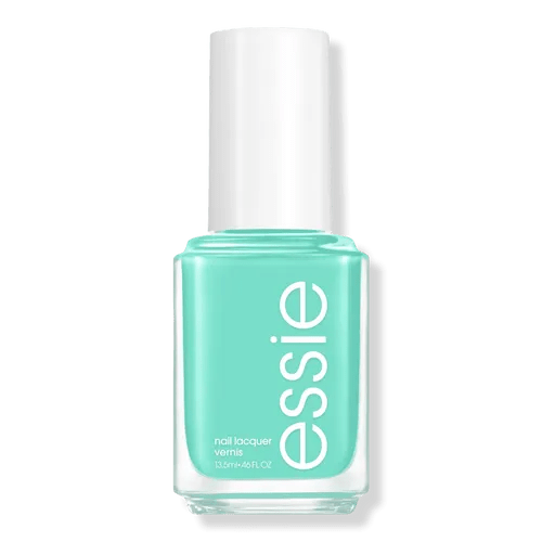 صيحة أظافر مياه المسبح 